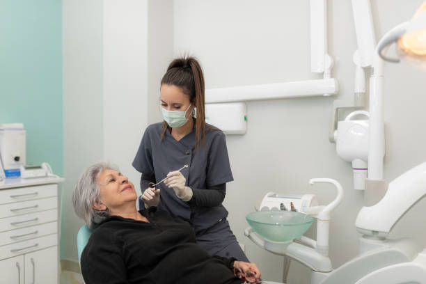 Best Emergency Care for Gum Disease in Brisbane, CA